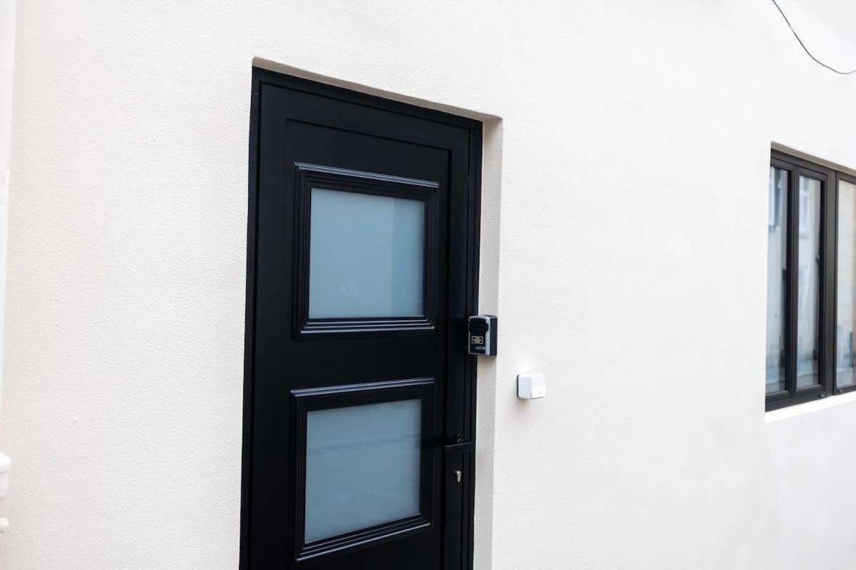 Rez De Chausse Dans Rue Pavee 4 Pers Nation Appartement *